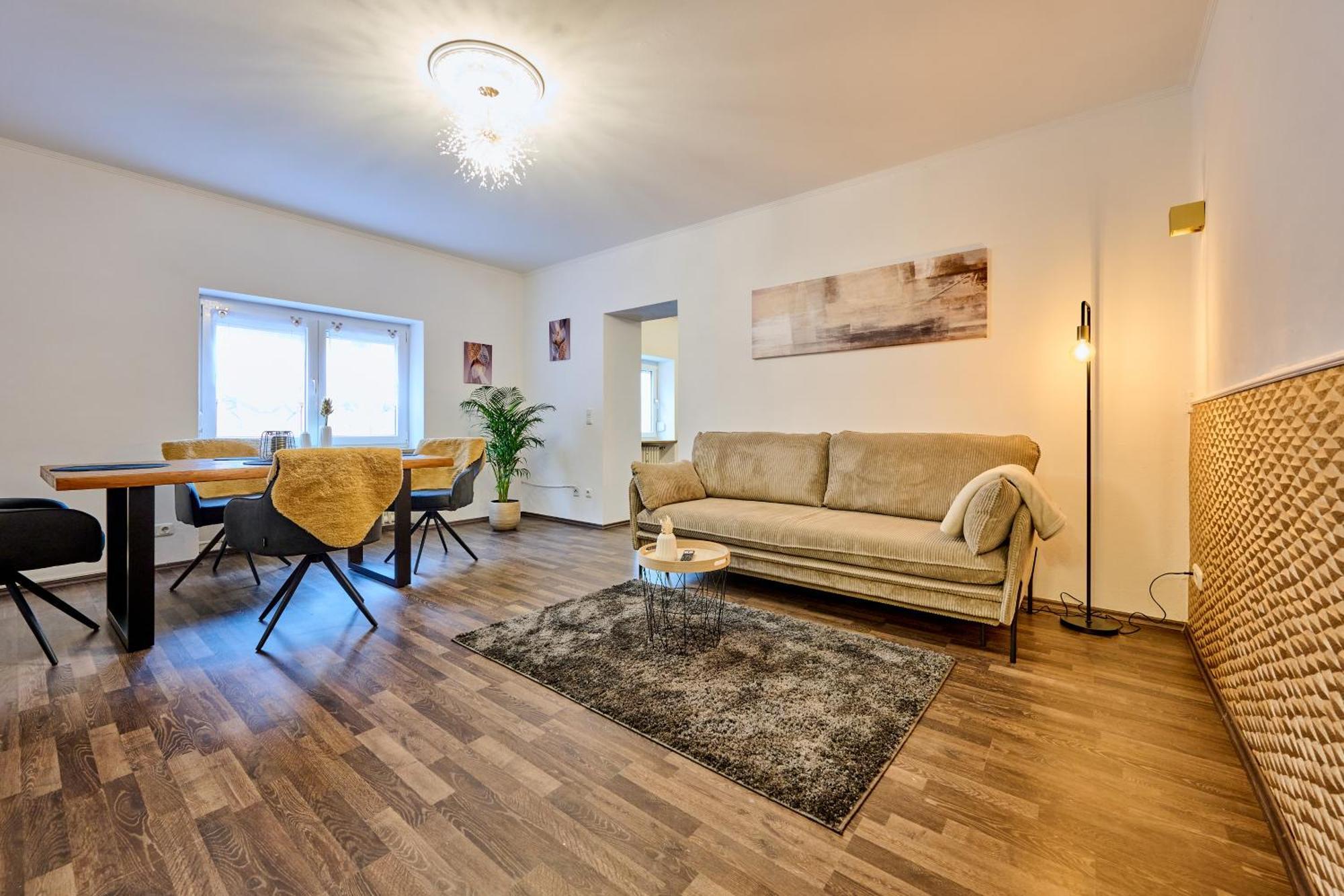 Apanoxa Homes I Zentral I Geschaefts- Und Monteurswohnung Straubing Kültér fotó