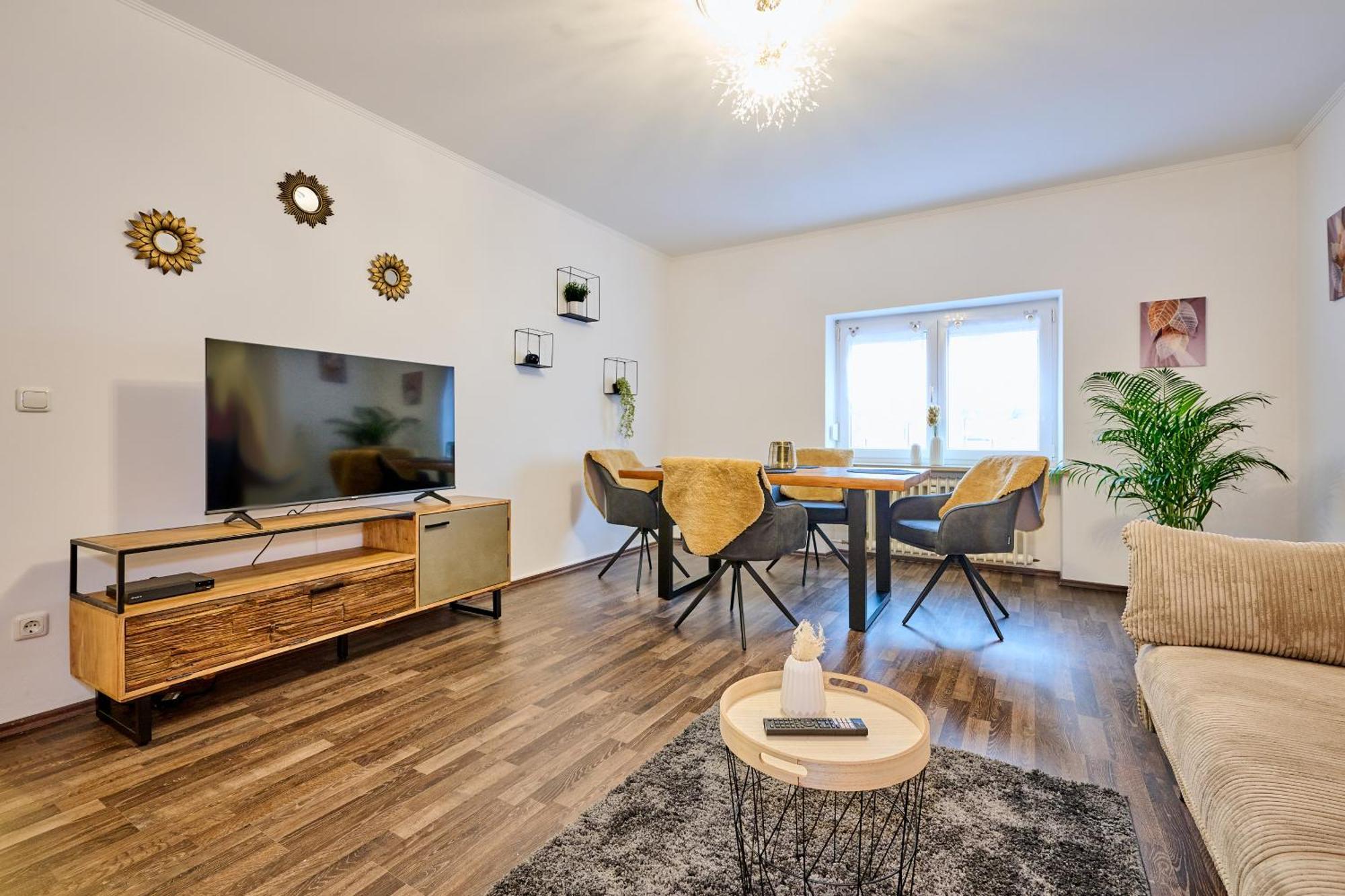 Apanoxa Homes I Zentral I Geschaefts- Und Monteurswohnung Straubing Kültér fotó
